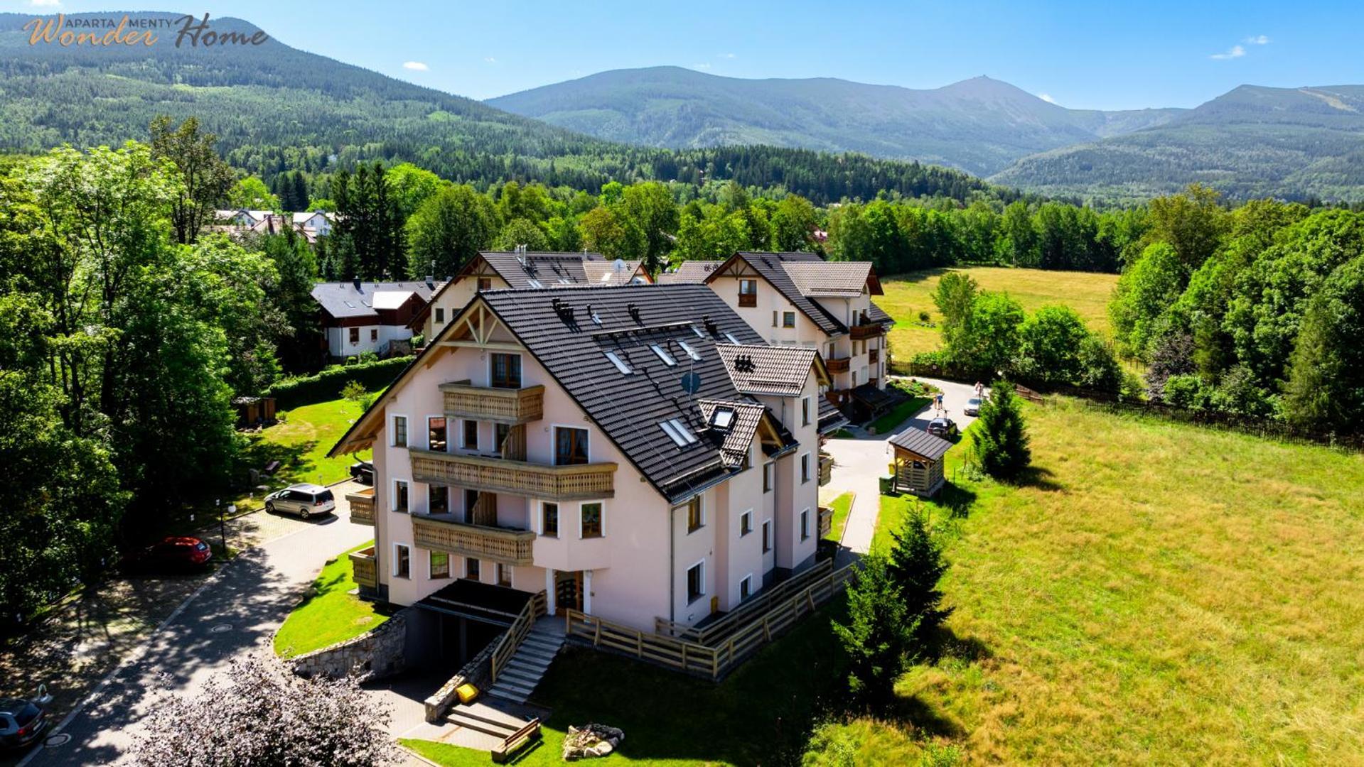 Wonder Home - Apartamenty W Malowniczej, Spokojnej Okolicy - Z Widokiem Na Sniezke Karpacz Luaran gambar